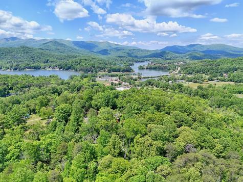 792 Bugscuffle Road Hiawassee GA 30546