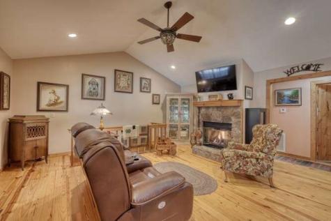 112 Autumn Lane Blairsville GA 30512
