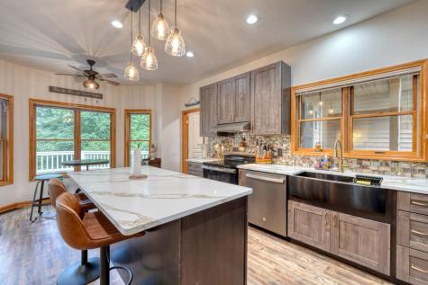 39 Mccracken Cove Road Hayesville NC 28904