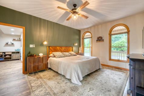 39 Mccracken Cove Road Hayesville NC 28904
