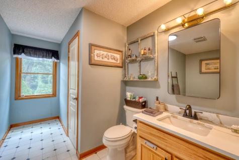 39 Mccracken Cove Road Hayesville NC 28904