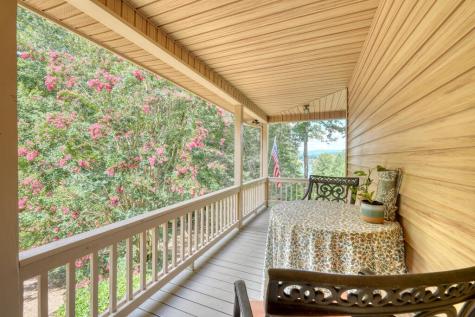 39 Mccracken Cove Road Hayesville NC 28904
