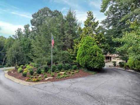 39 Mccracken Cove Road Hayesville NC 28904