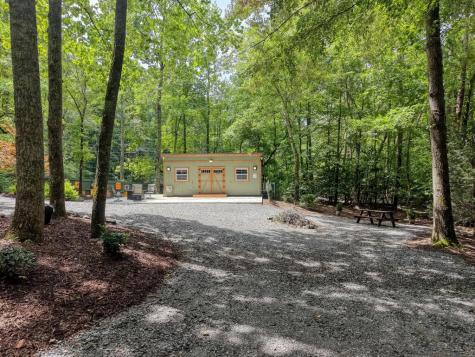 39 Mccracken Cove Road Hayesville NC 28904