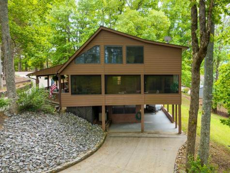219 Lakeview Drive Hayesville NC 28904