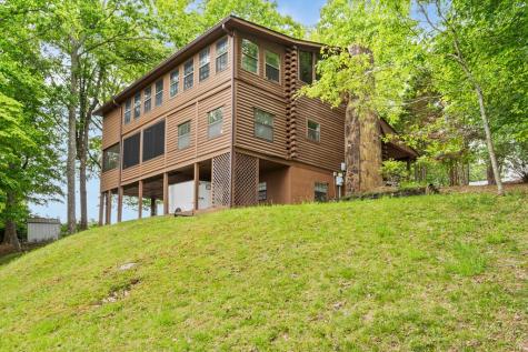 219 Lakeview Drive Hayesville NC 28904