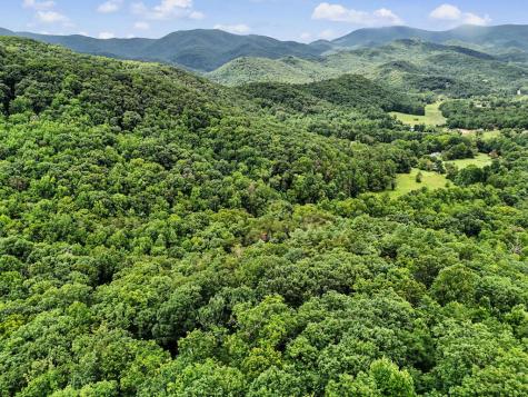306 Choestoe Lane Blairsville GA 30512