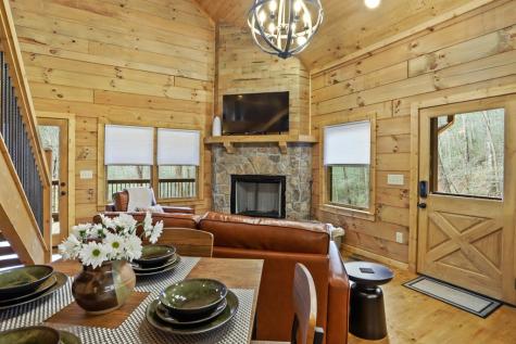 187 Cashes Valley Lane Cherry Log GA 30522