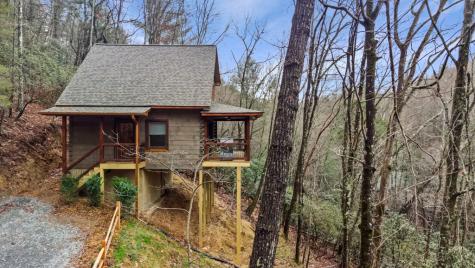 187 Cashes Valley Lane Cherry Log GA 30522
