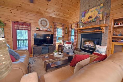 70 Orlon Drive Ellijay GA 30540