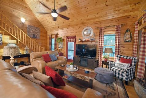 70 Orlon Drive Ellijay GA 30540