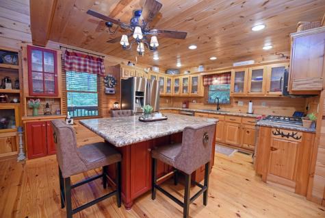 70 Orlon Drive Ellijay GA 30540
