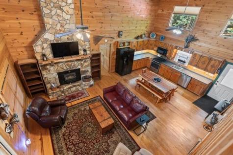 717 Evergreen Lane Mineral Bluff GA 30559