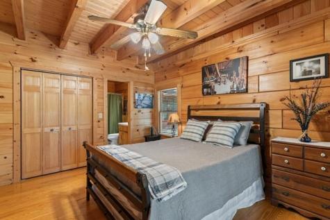 717 Evergreen Lane Mineral Bluff GA 30559