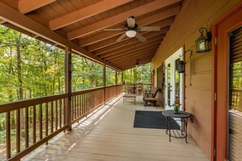 717 Evergreen Lane Mineral Bluff GA 30559