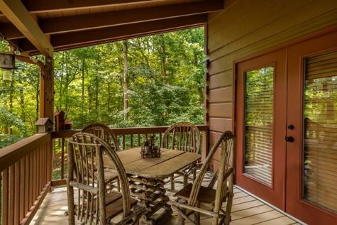 717 Evergreen Lane Mineral Bluff GA 30559