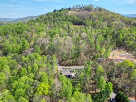 338 Meadow Brooke Drive Young Harris GA 30582