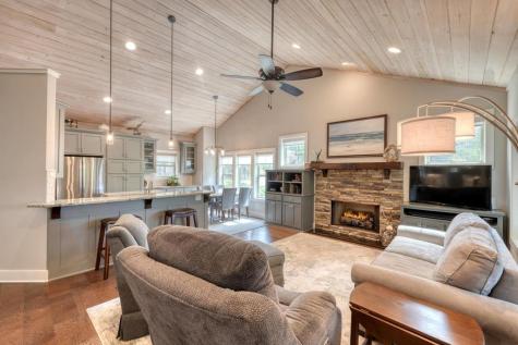 338 Meadow Brooke Drive Young Harris GA 30582