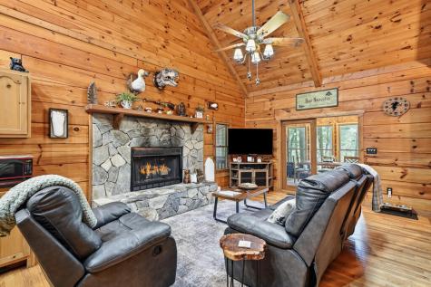 488 Whispering Pine Lane Cherry Log GA 30522