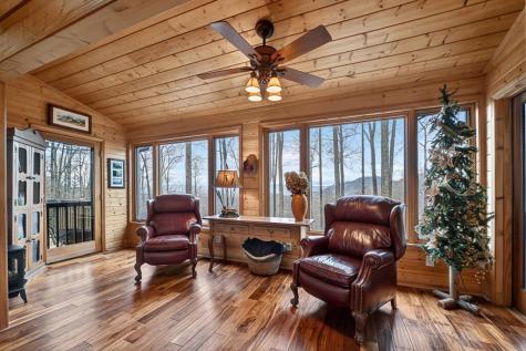 1189 Walnut Ridge Ellijay GA 30536