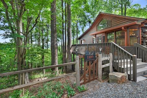 1189 Walnut Ridge Ellijay GA 30536