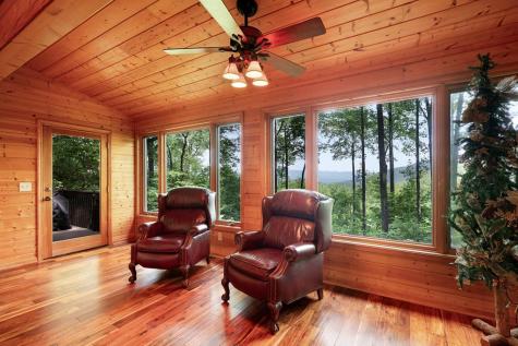 1189 Walnut Ridge Ellijay GA 30536