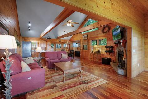 1189 Walnut Ridge Ellijay GA 30536