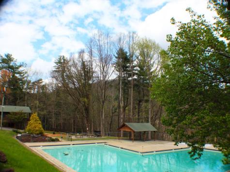 1189 Walnut Ridge Ellijay GA 30536