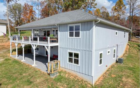 136 Quiet Waters Drive Hayesville NC 28904