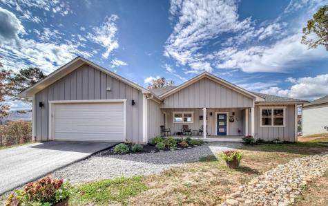 136 Quiet Waters Drive Hayesville NC 28904