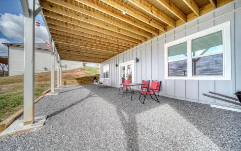 136 Quiet Waters Drive Hayesville NC 28904