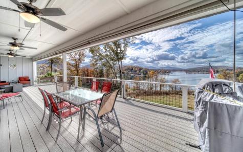 136 Quiet Waters Drive Hayesville NC 28904