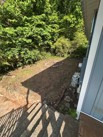 81 Hill Street Murphy NC 20906