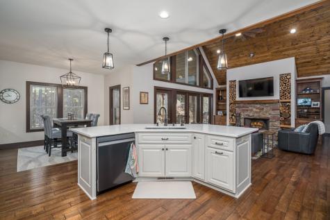 735 Deyton Drive Blairsville GA 30512