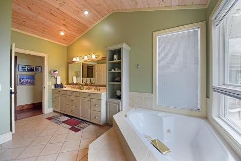 786 Ramey Mountain Road Hiawassee GA 30546