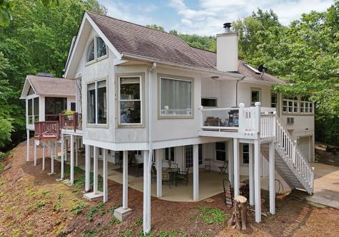 786 Ramey Mountain Road Hiawassee GA 30546