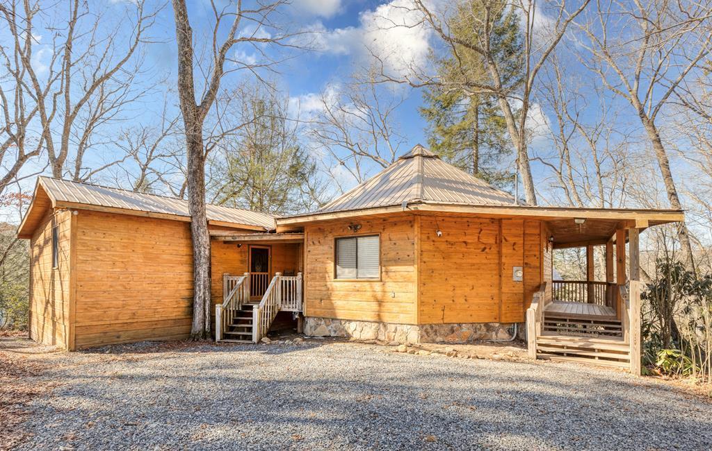 586 Newport Road Blue Ridge GA 30513