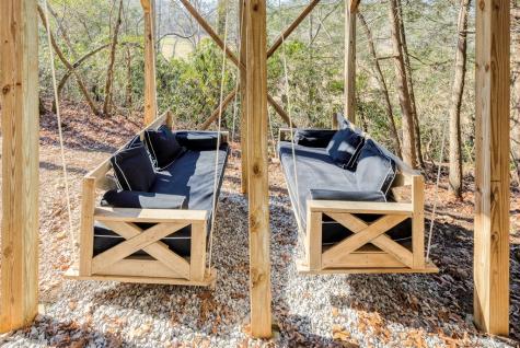 586 Newport Road Blue Ridge GA 30513