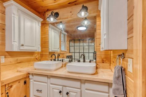586 Newport Road Blue Ridge GA 30513