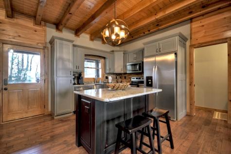 347 Walnut Ridge Ellijay GA 30536