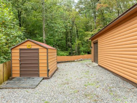 850 Valley Drive Ellijay GA 30536