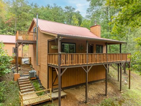 850 Valley Drive Ellijay GA 30536