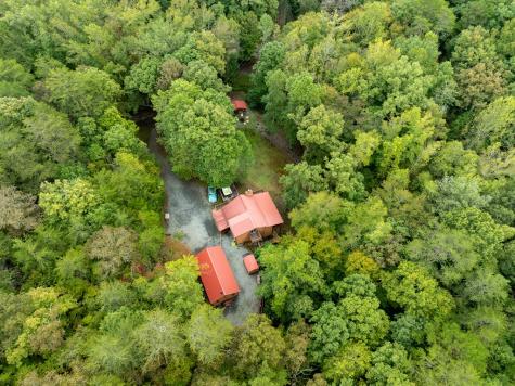 850 Valley Drive Ellijay GA 30536