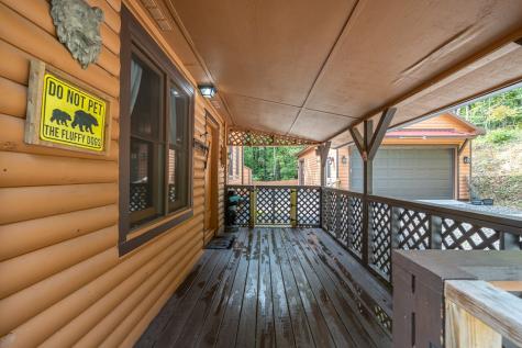 850 Valley Drive Ellijay GA 30536