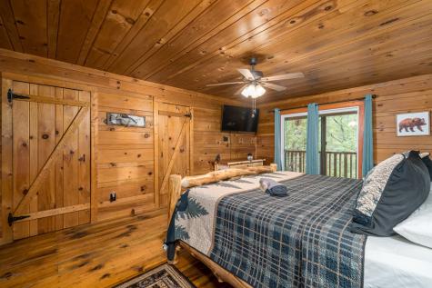 850 Valley Drive Ellijay GA 30536