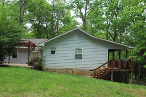 6961 Woodlake Circle Young Harris GA 30582