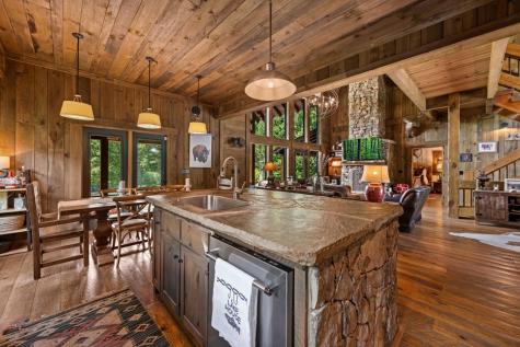 355 Old Camp Loop Morganton GA 30560