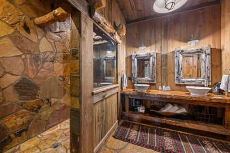 355 Old Camp Loop Morganton GA 30560