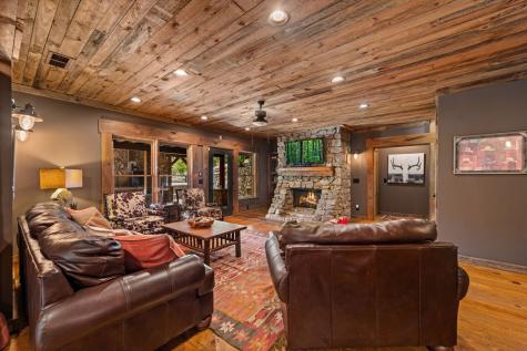 355 Old Camp Loop Morganton GA 30560