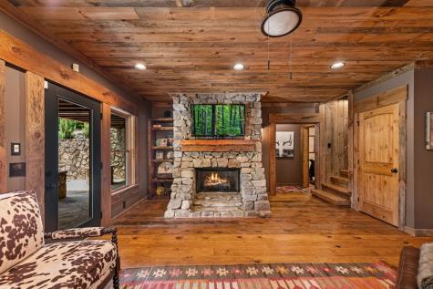 355 Old Camp Loop Morganton GA 30560